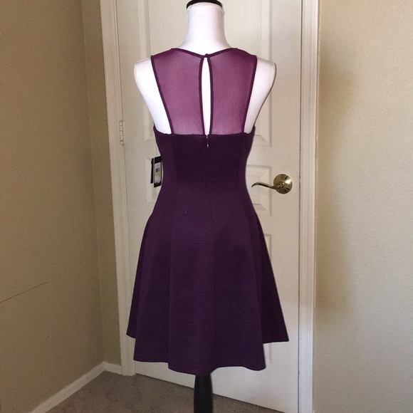 Plum Guess Dress - Picture 3 of 6